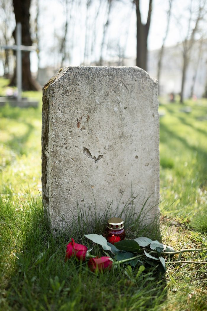 Upright memorial headstone